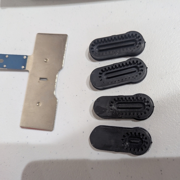 Vintage Singer Buttonholer - Picture 7 of 12